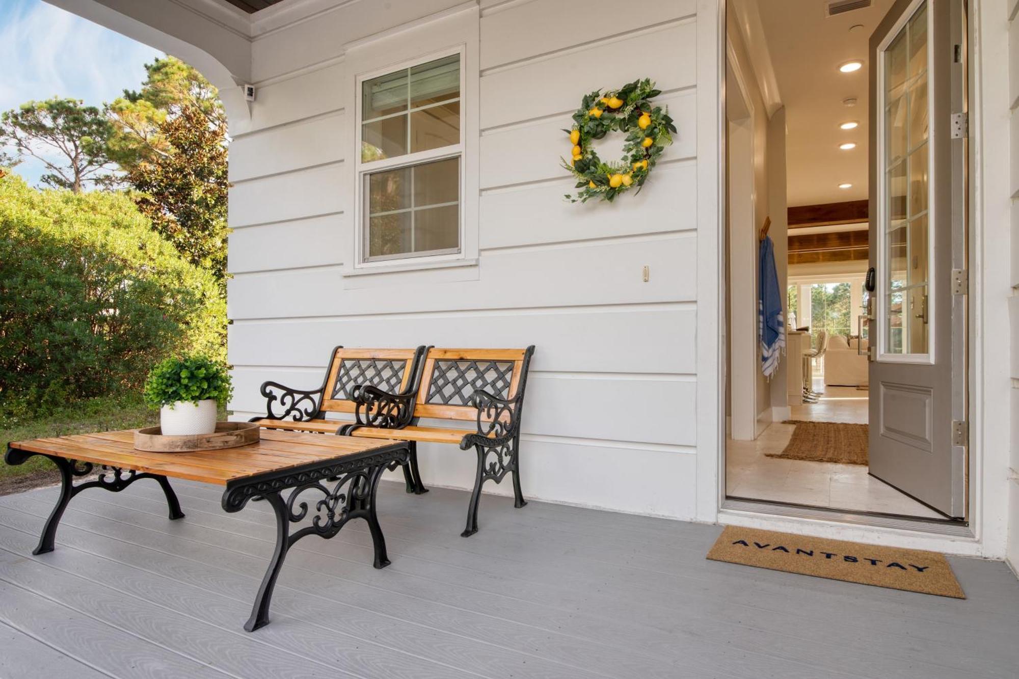Edgewater By Avantstay Gorgeous Character Lakefront Home W Private Dock デスティン エクステリア 写真