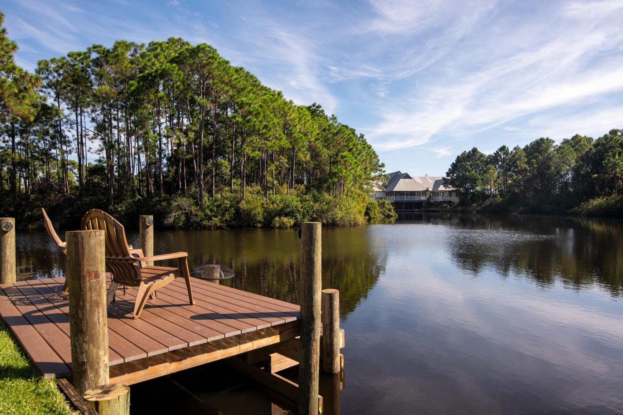 Edgewater By Avantstay Gorgeous Character Lakefront Home W Private Dock デスティン エクステリア 写真